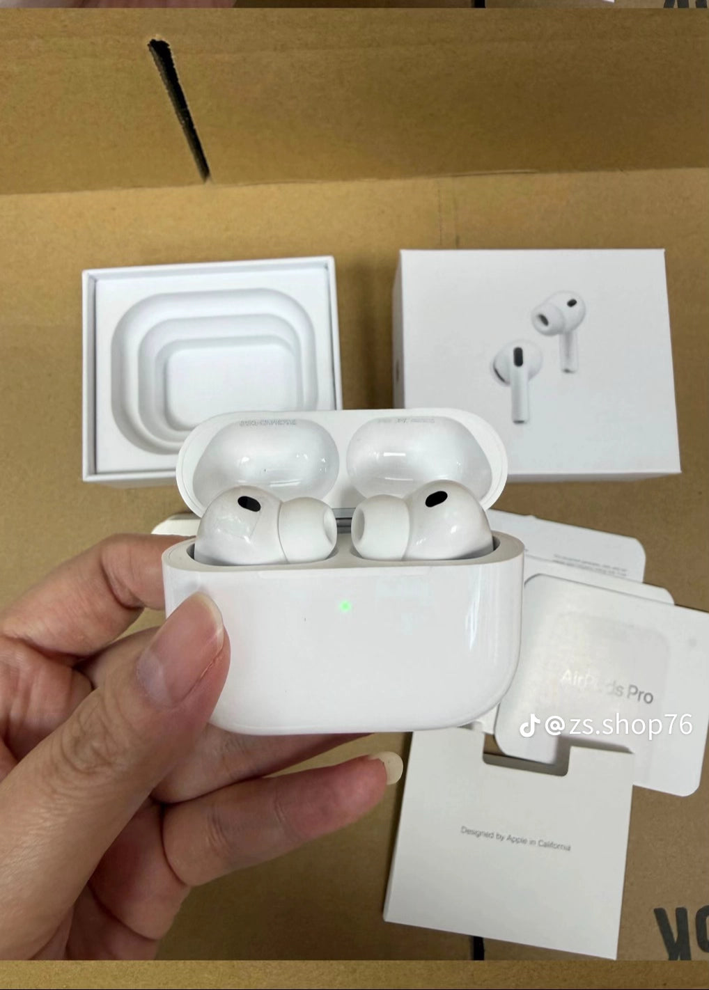 Full Airpods Bundle (Premium)